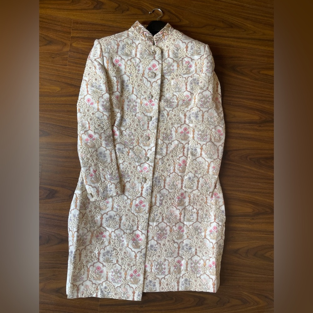 Men’s Indian Wedding Shervani size 38 FREE SHIPPING